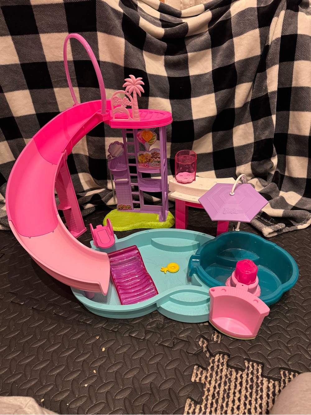 Barbie dream pool